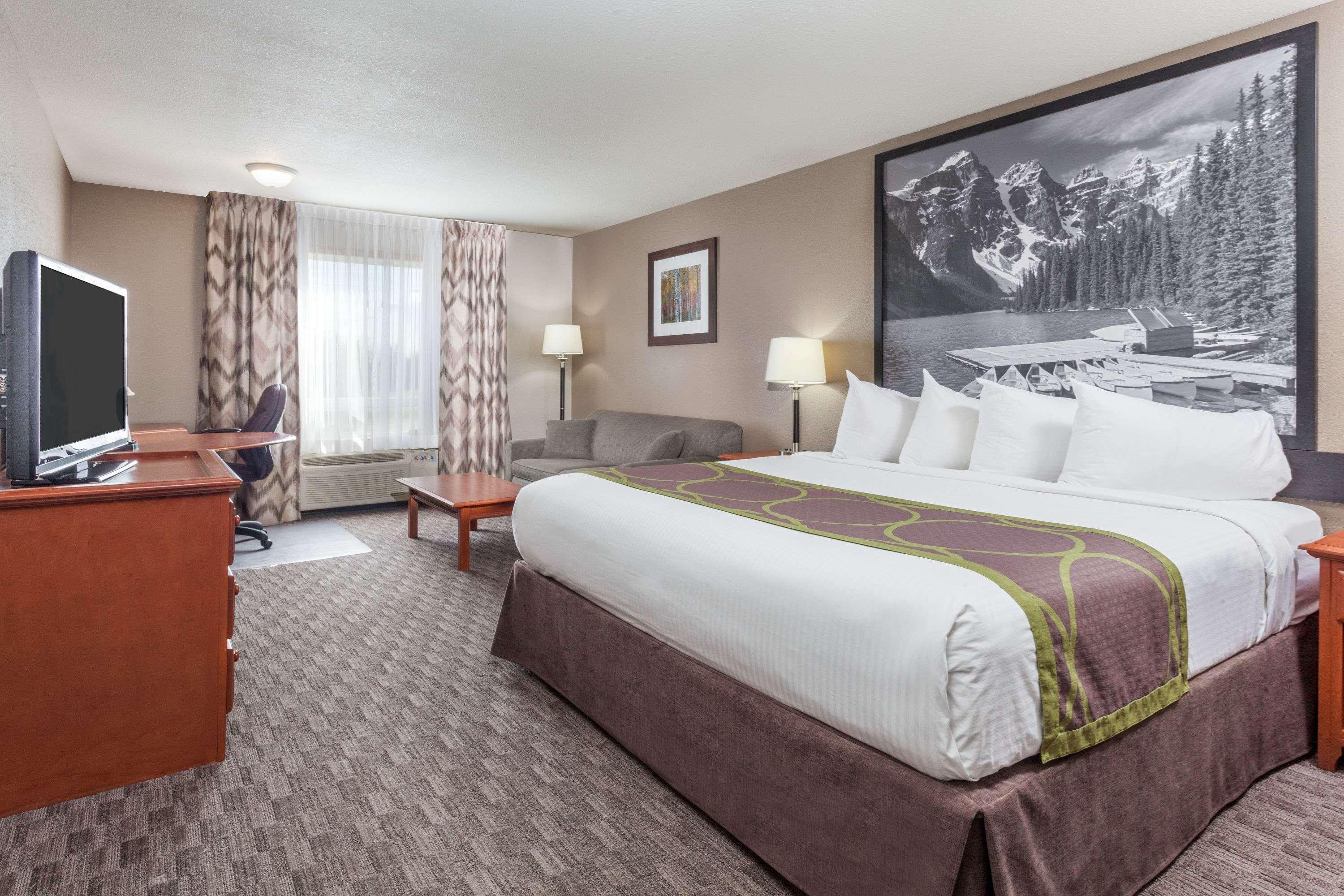 Super 8 By Wyndham Athabasca Ab Hotell Exteriör bild