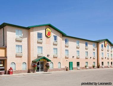 Super 8 By Wyndham Athabasca Ab Hotell Exteriör bild